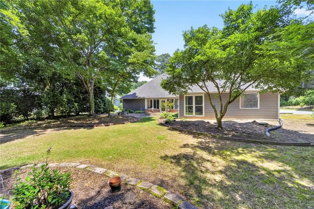 1650 Peachcrest Drive Lawrenceville, GA 30043