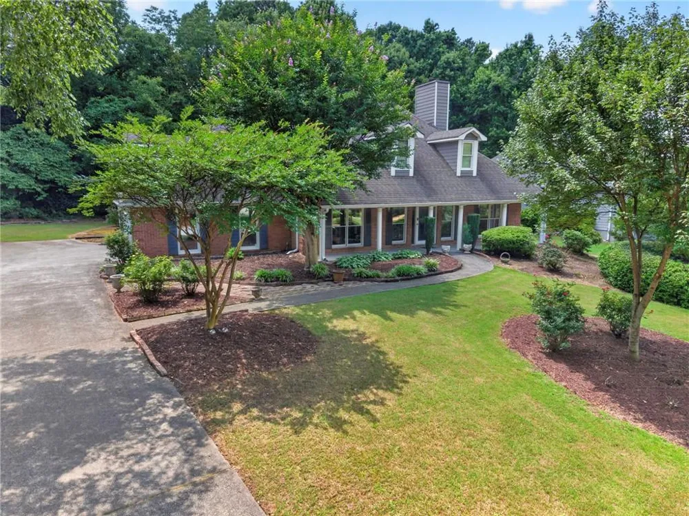 1650 Peachcrest Drive Lawrenceville, GA 30043