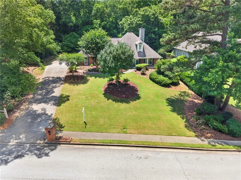 1650 Peachcrest Drive Lawrenceville, GA 30043