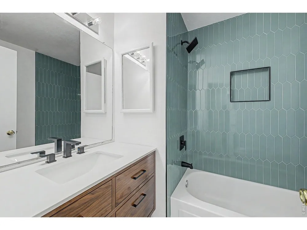 1178 Deckers Place Castle Rock, CO 80104