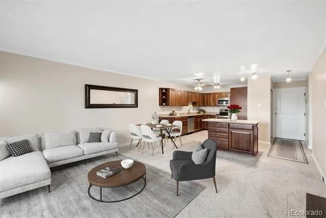 690 S Alton Way #6C Denver, CO 80247