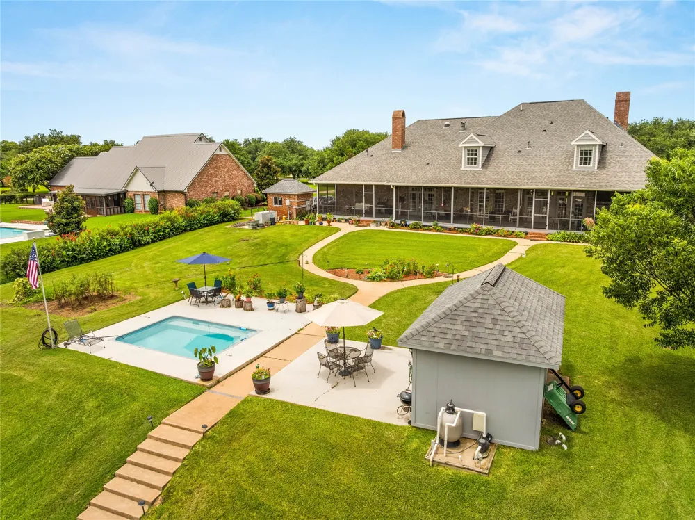 176 Starlight Pointe Natchitoches, LA 71457