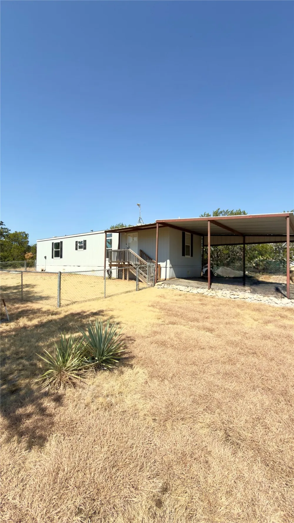 1108 Ridgeview Circle Granbury, TX 76048