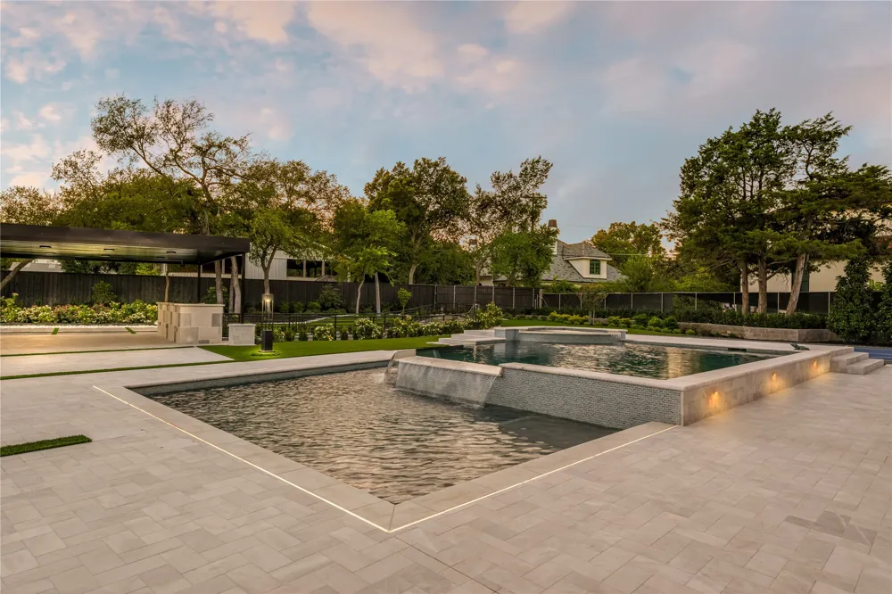 10011 Lennox Lane Dallas, TX 75229