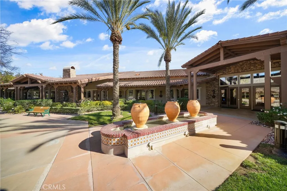 8071 Hazeltine Hemet, CA 92545