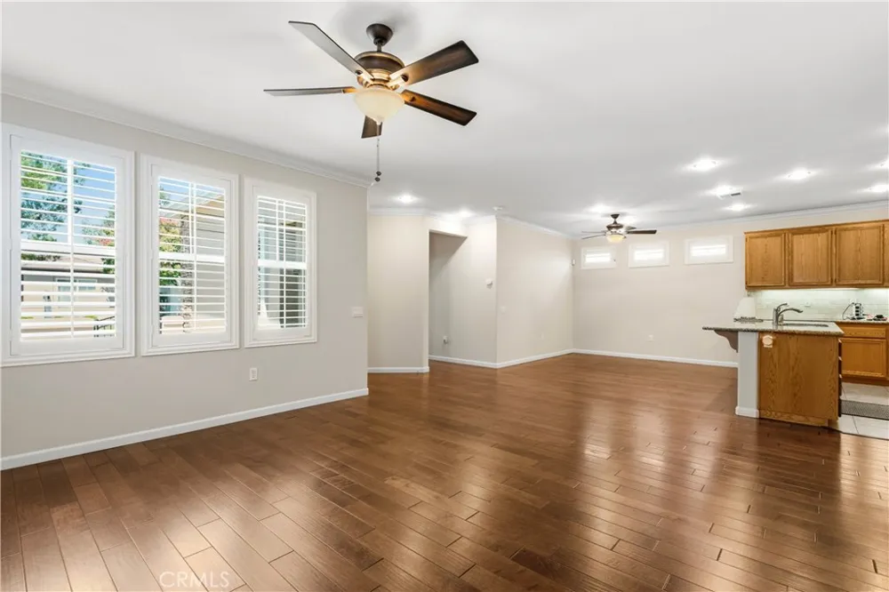 8071 Hazeltine Hemet, CA 92545