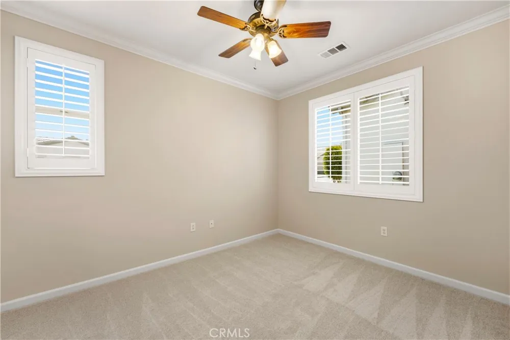 8071 Hazeltine Hemet, CA 92545
