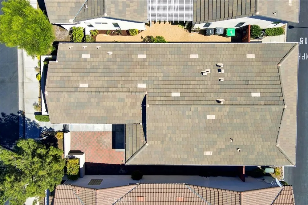 8071 Hazeltine Hemet, CA 92545