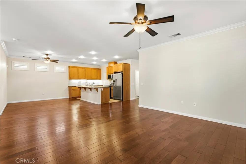 8071 Hazeltine Hemet, CA 92545
