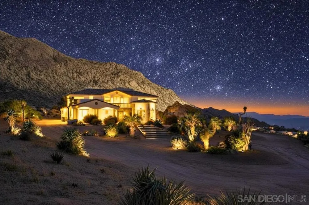 8022 Wesley Rd Joshua Tree, CA 92252