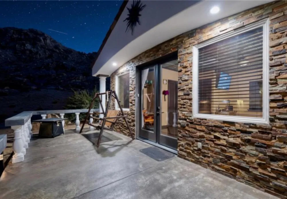8022 Wesley Rd Joshua Tree, CA 92252