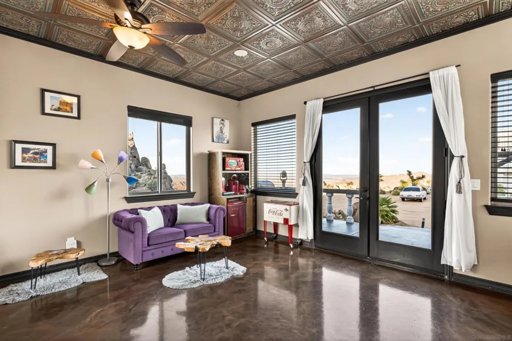 8022 Wesley Rd Joshua Tree, CA 92252
