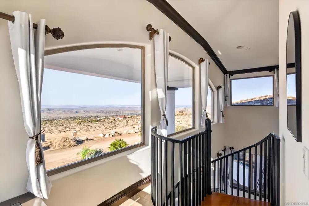 8022 Wesley Rd Joshua Tree, CA 92252