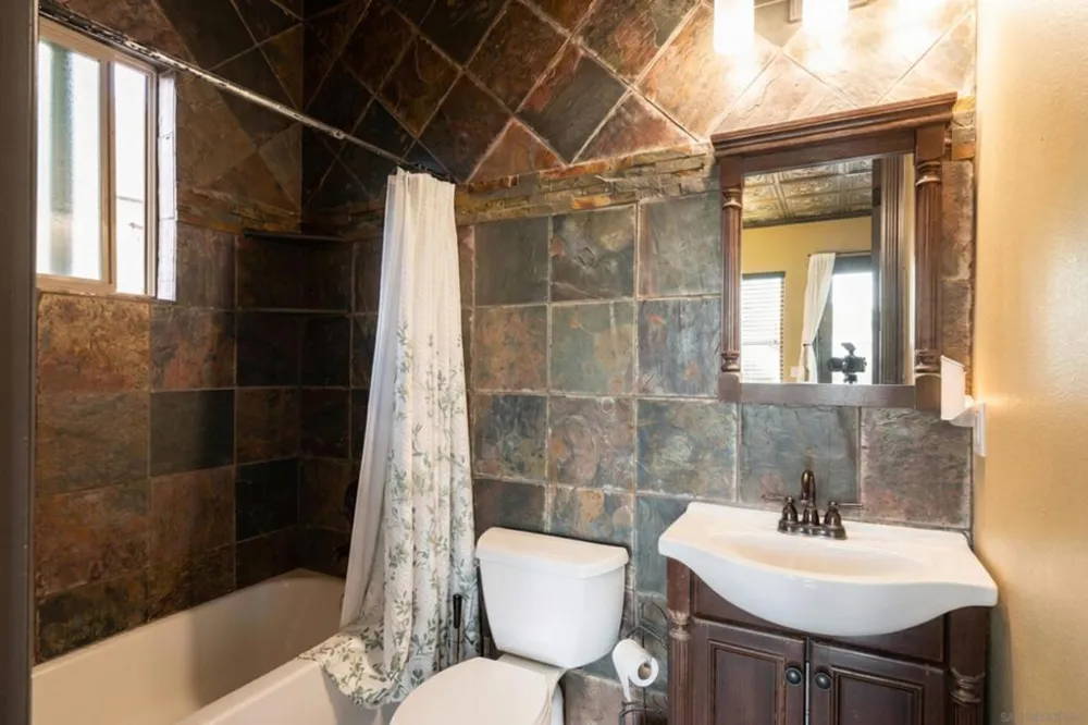 8022 Wesley Rd Joshua Tree, CA 92252