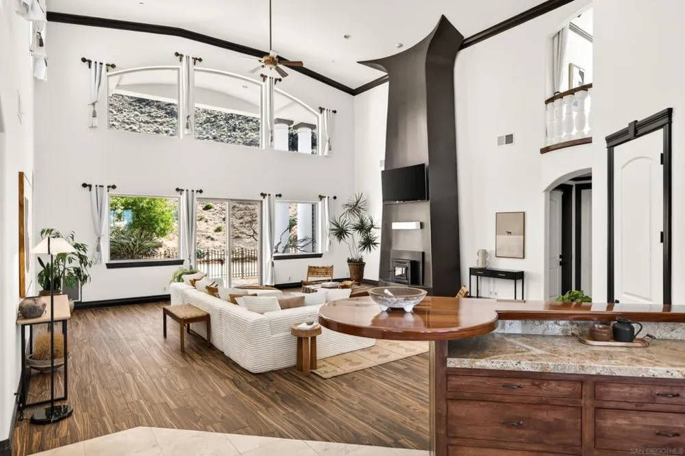 8022 Wesley Rd Joshua Tree, CA 92252
