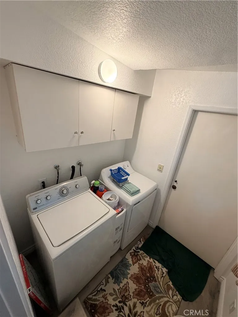 4574 Central Ave Riverside, CA 92506