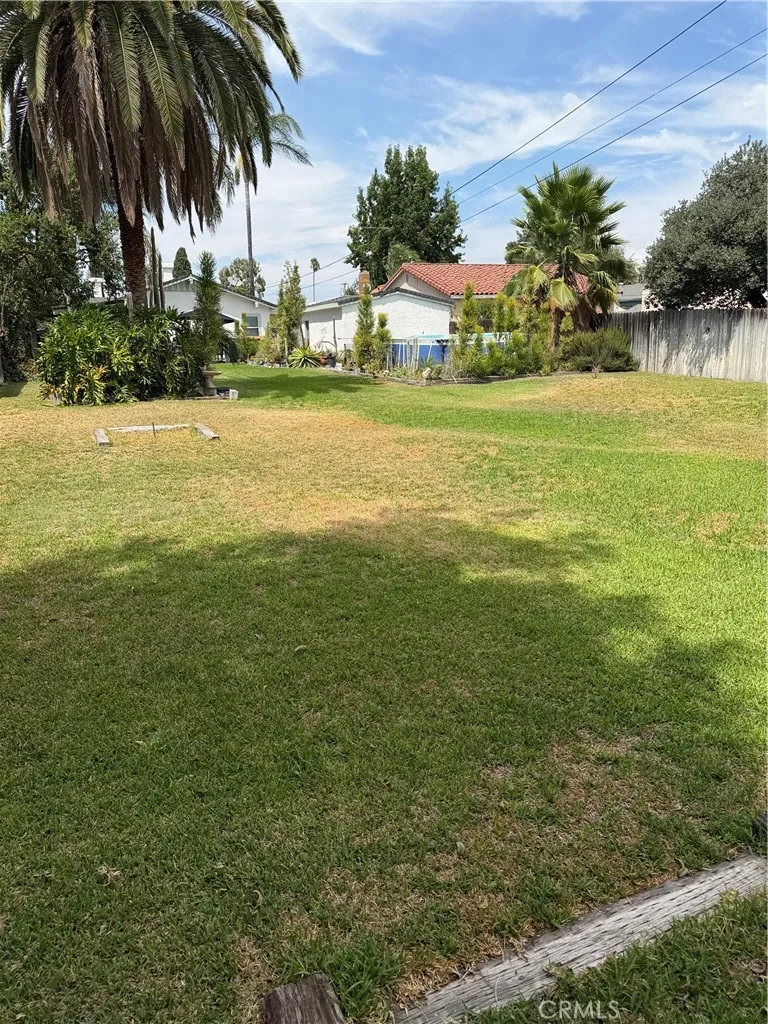 4574 Central Ave Riverside, CA 92506