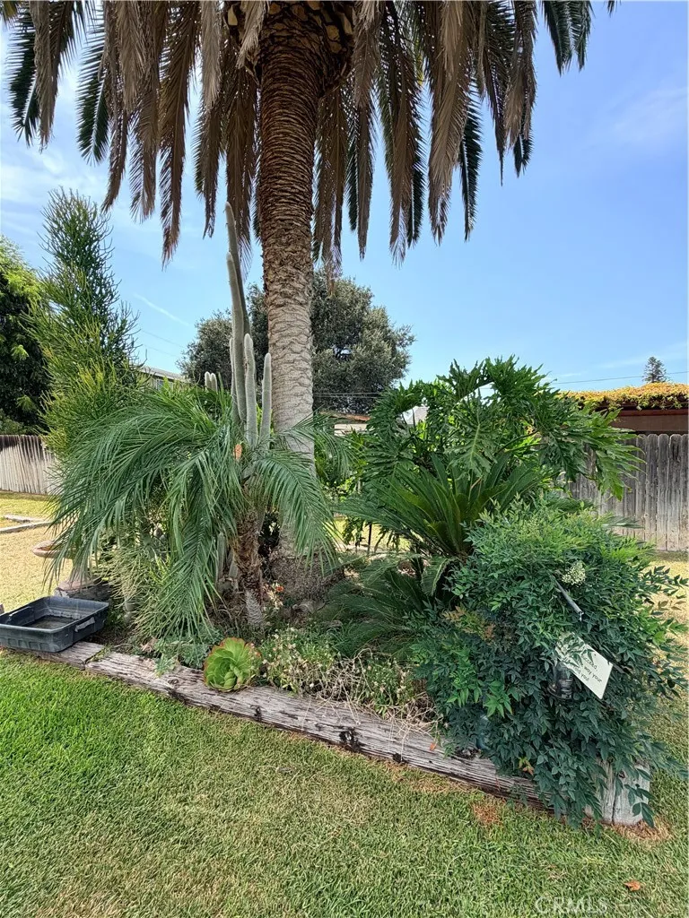 4574 Central Ave Riverside, CA 92506