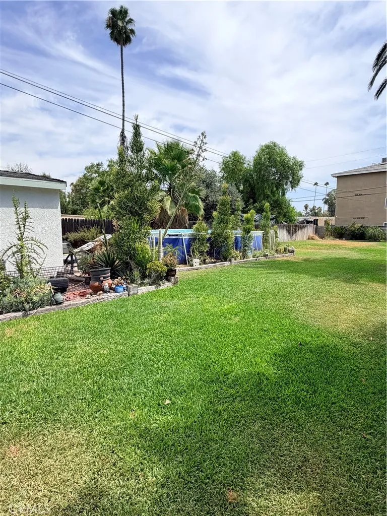 4574 Central Ave Riverside, CA 92506