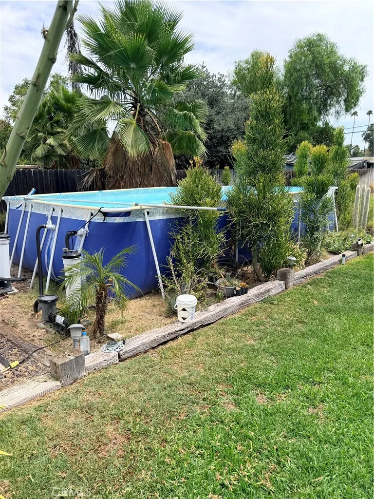 4574 Central Ave Riverside, CA 92506