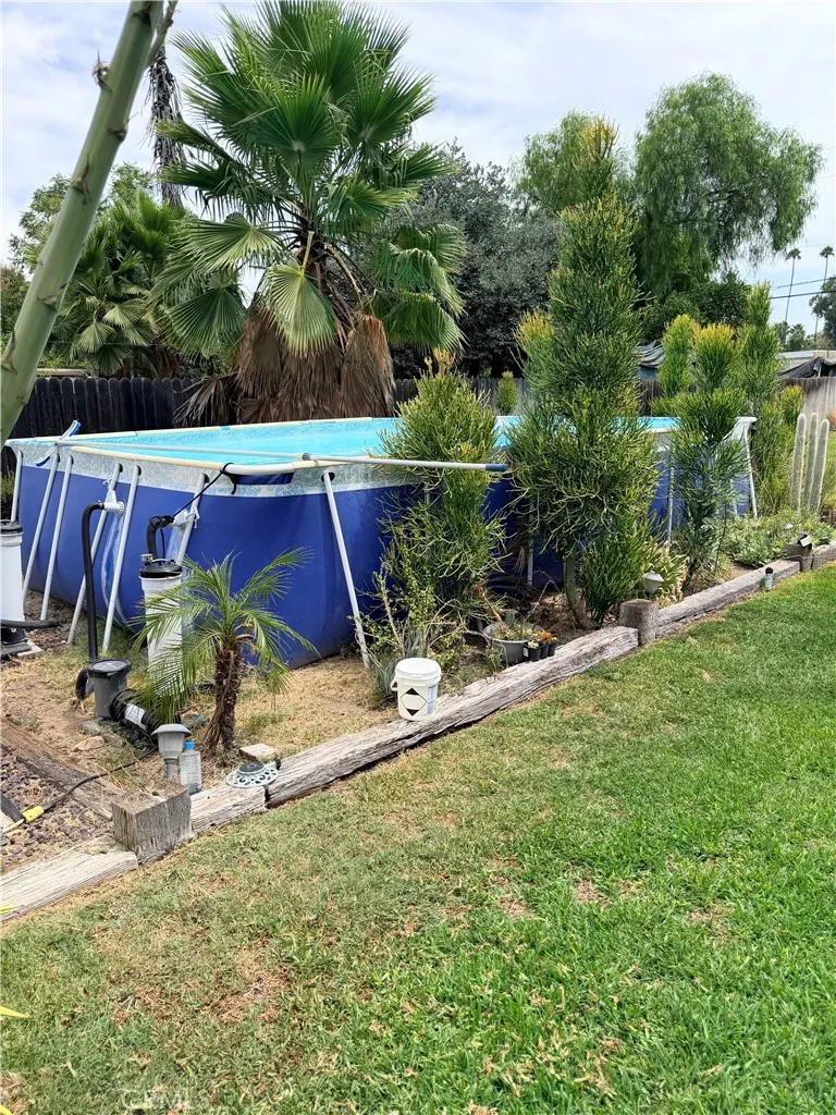 4574 Central Ave Riverside, CA 92506