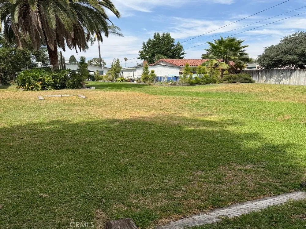 4574 Central Ave Riverside, CA 92506