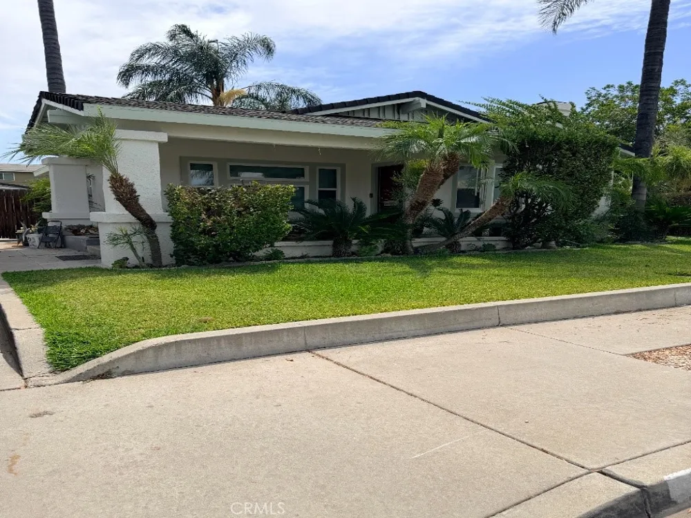 4574 Central Ave Riverside, CA 92506