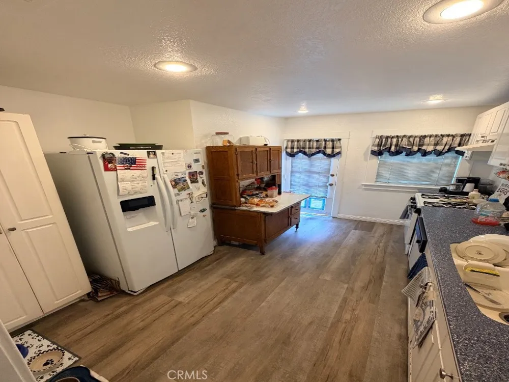 4574 Central Ave Riverside, CA 92506