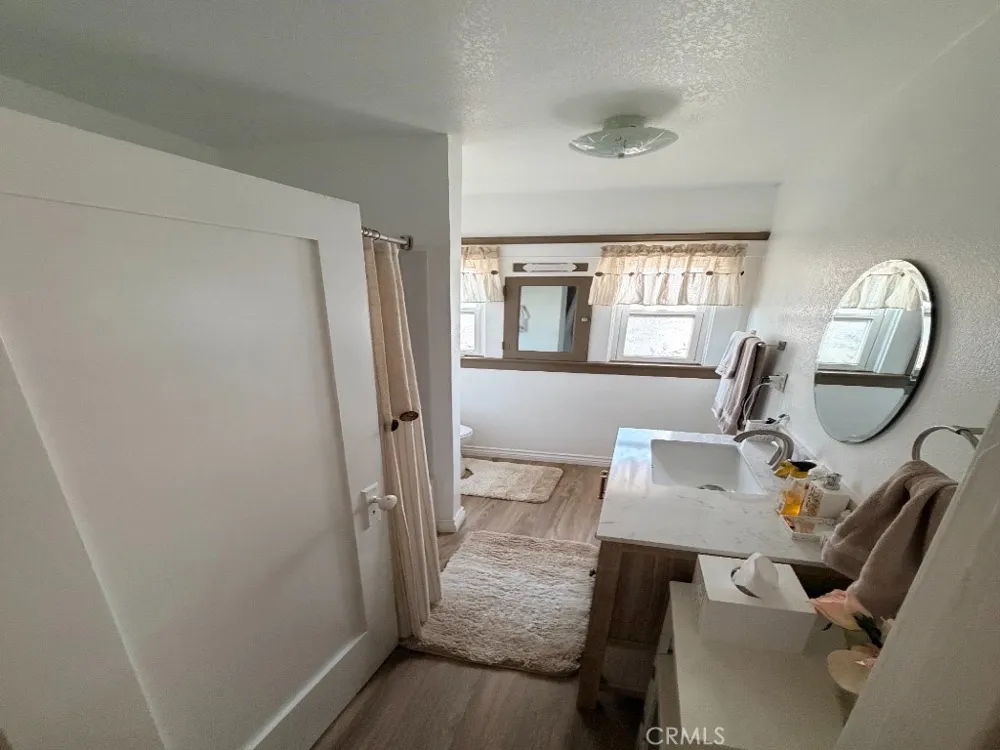4574 Central Ave Riverside, CA 92506