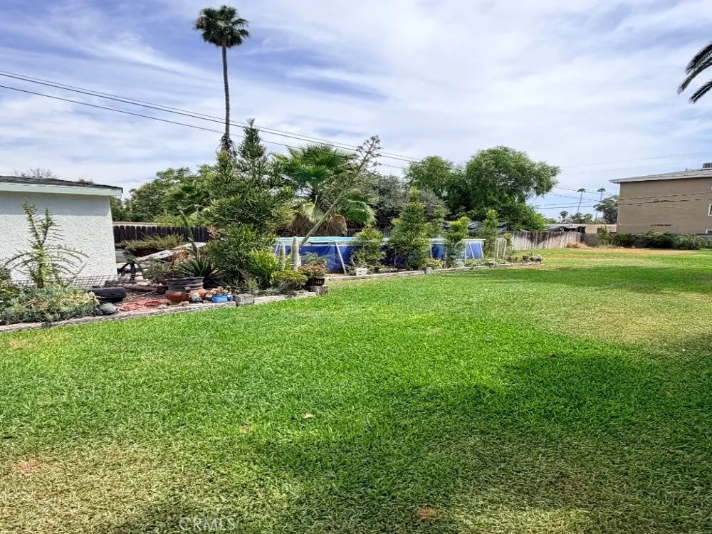 4574 Central Ave Riverside, CA 92506