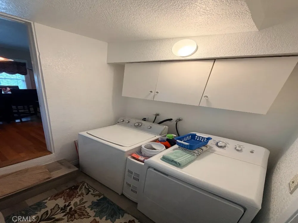 4574 Central Ave Riverside, CA 92506
