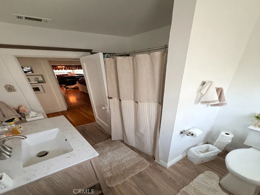 4574 Central Ave Riverside, CA 92506