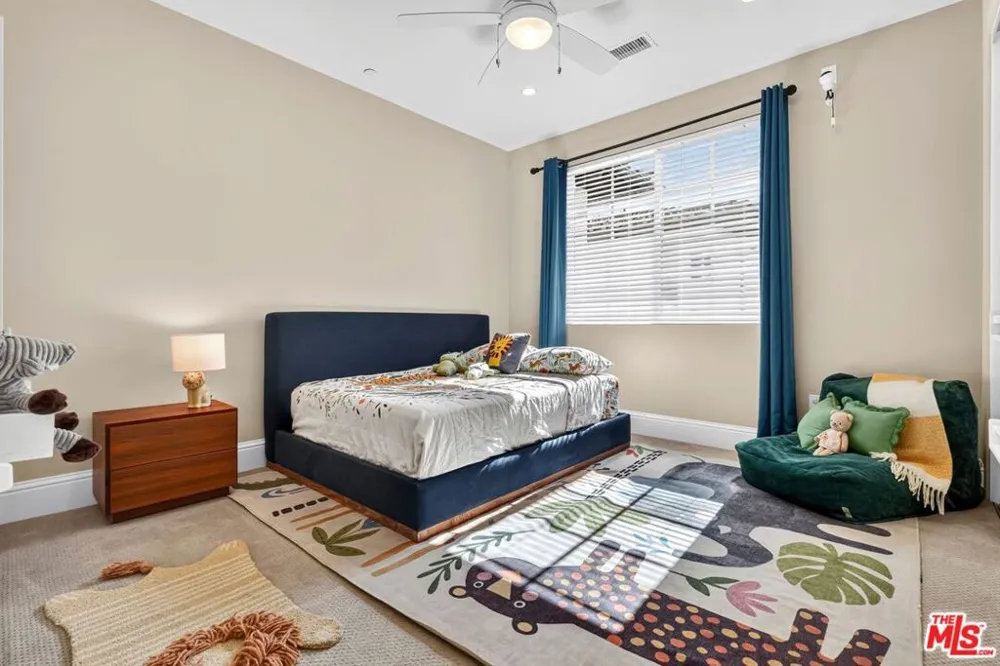 3918 W 242nd Street Torrance, CA 90505