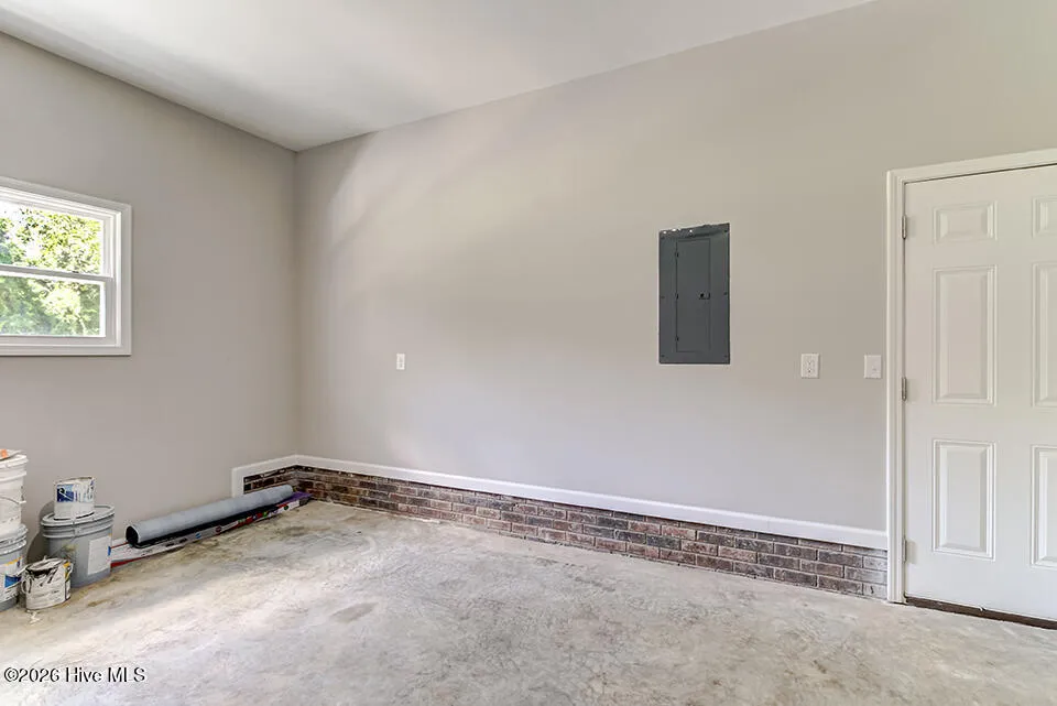 390 Newtown Loop Road Atkinson, NC 28421