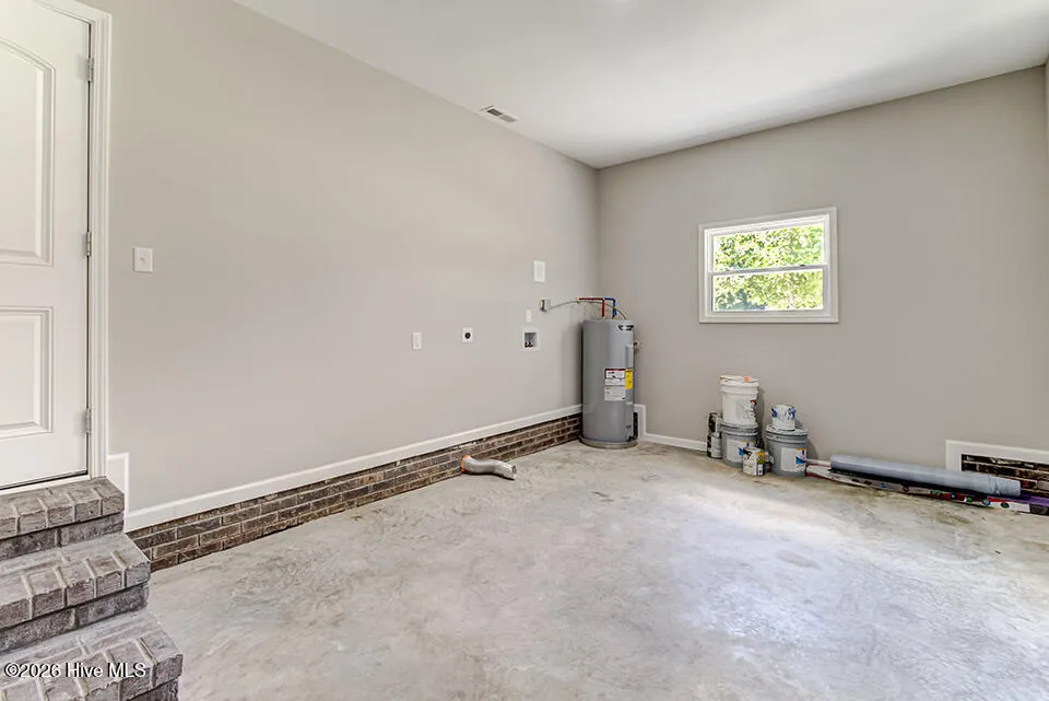 390 Newtown Loop Road Atkinson, NC 28421