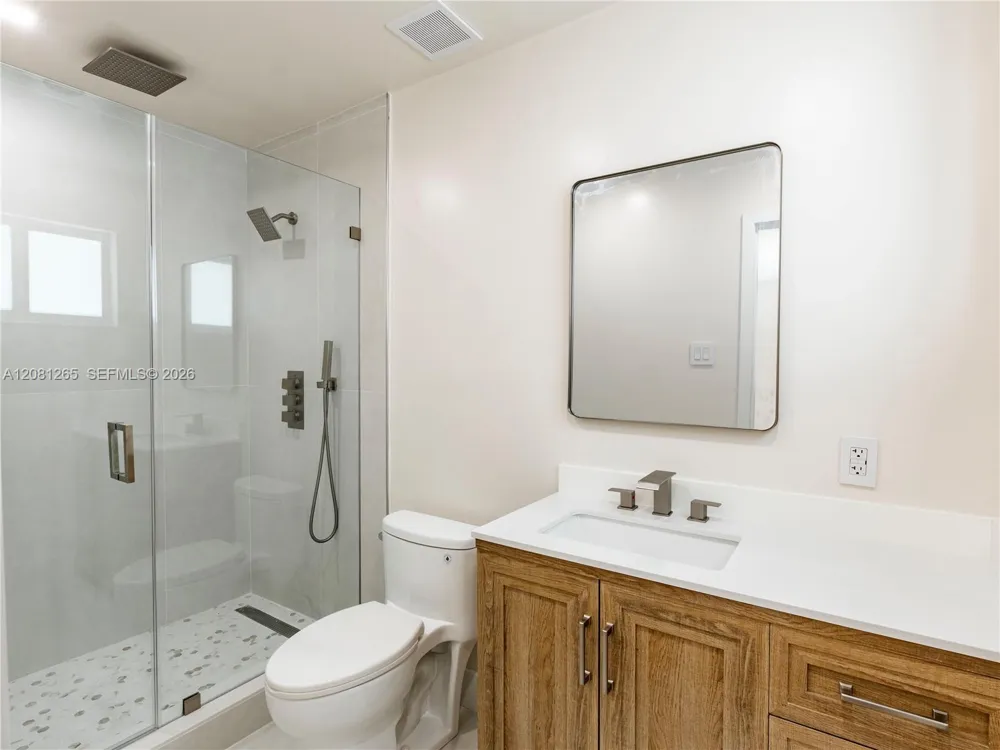 254 SW 4th St Dania Beach, FL 33004