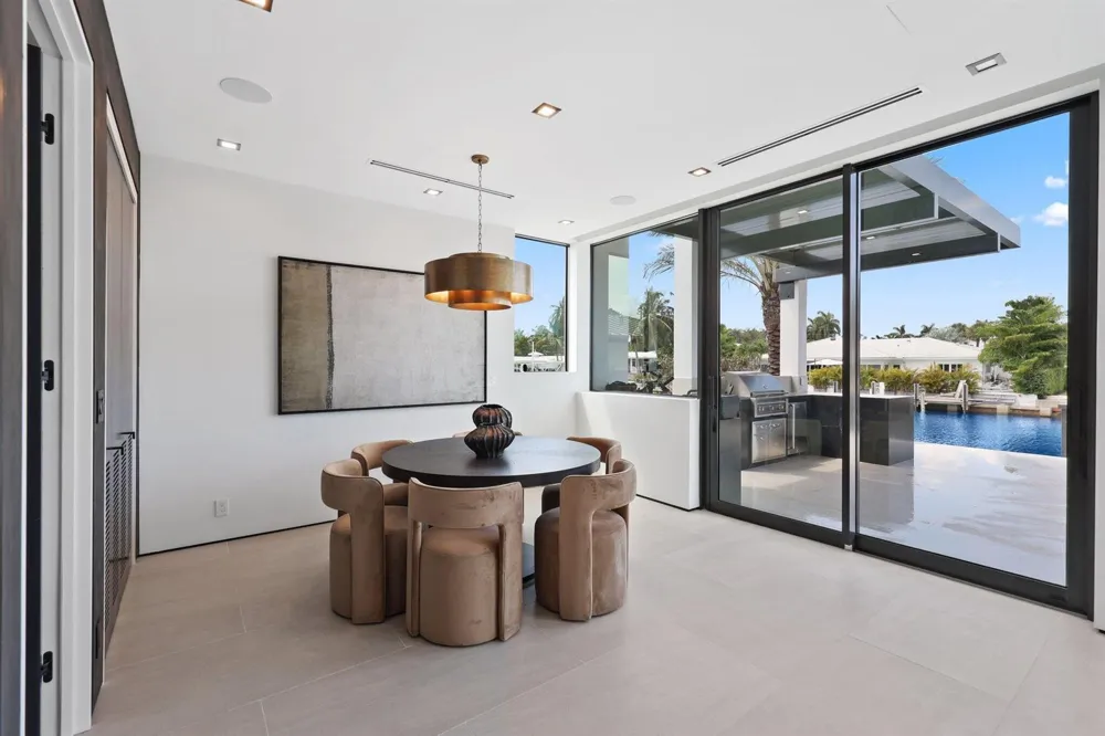 2825 NE 27TH STREET Fort Lauderdale, FL 33306