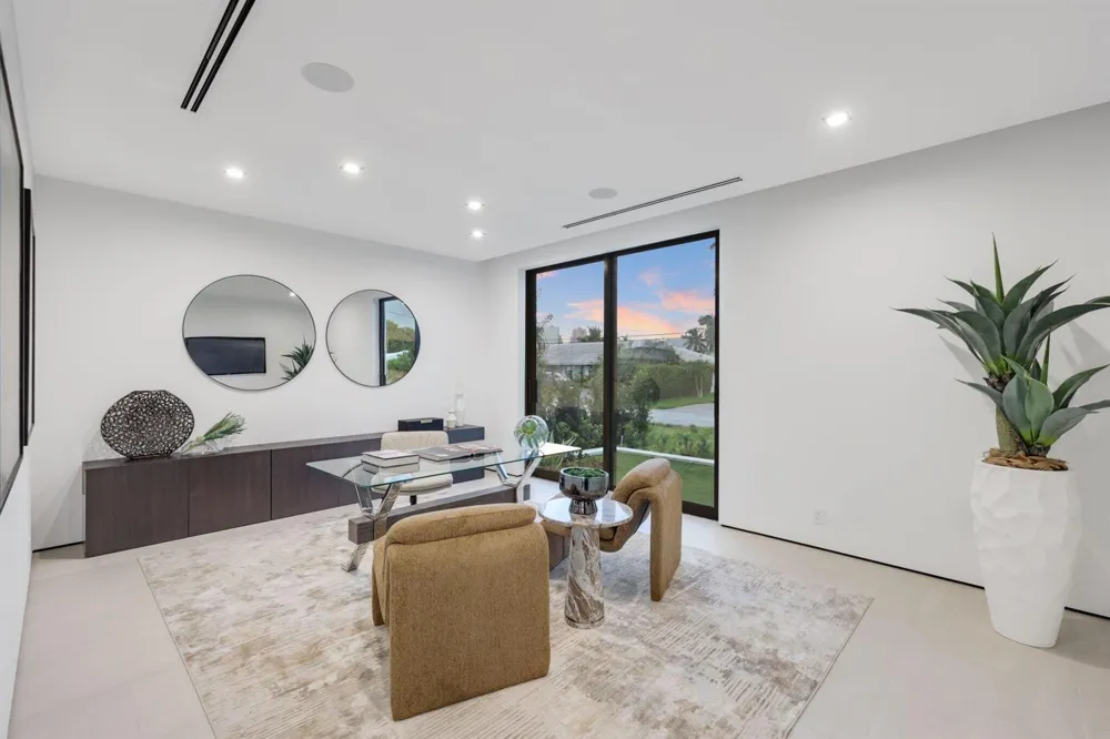 2825 NE 27TH STREET Fort Lauderdale, FL 33306