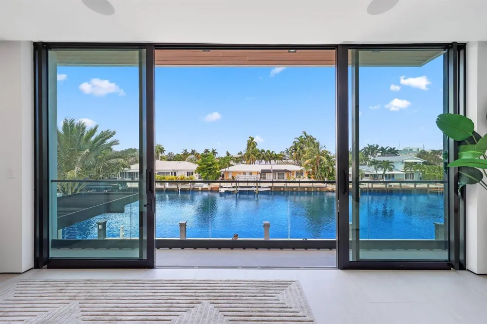 2825 NE 27TH STREET Fort Lauderdale, FL 33306