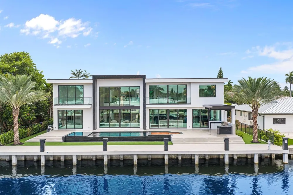 2825 NE 27TH STREET Fort Lauderdale, FL 33306
