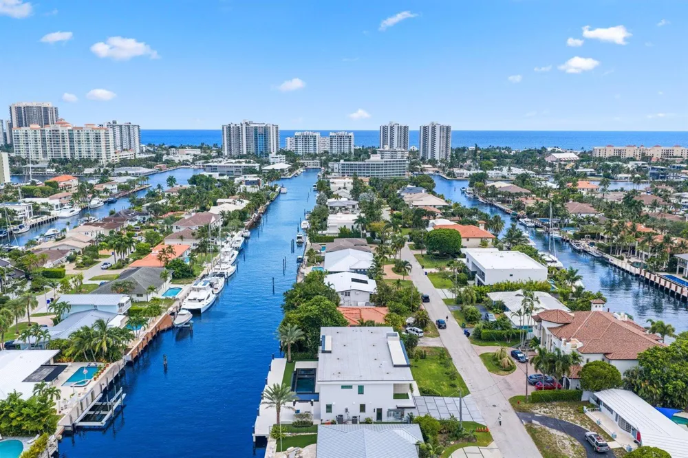 2825 NE 27TH STREET Fort Lauderdale, FL 33306