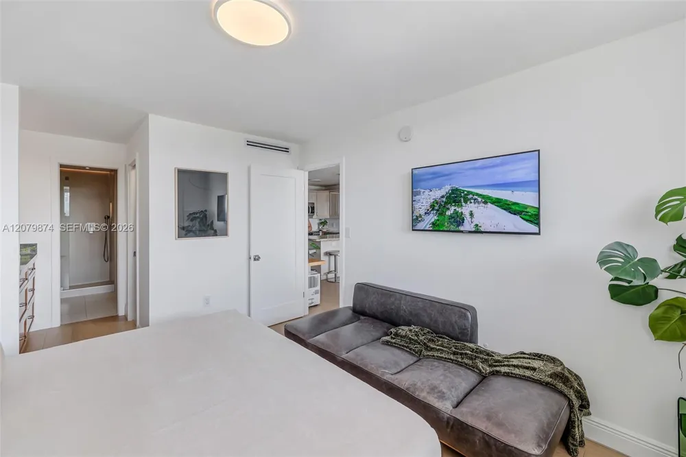 Address Not Shown Miami Beach, FL 33139