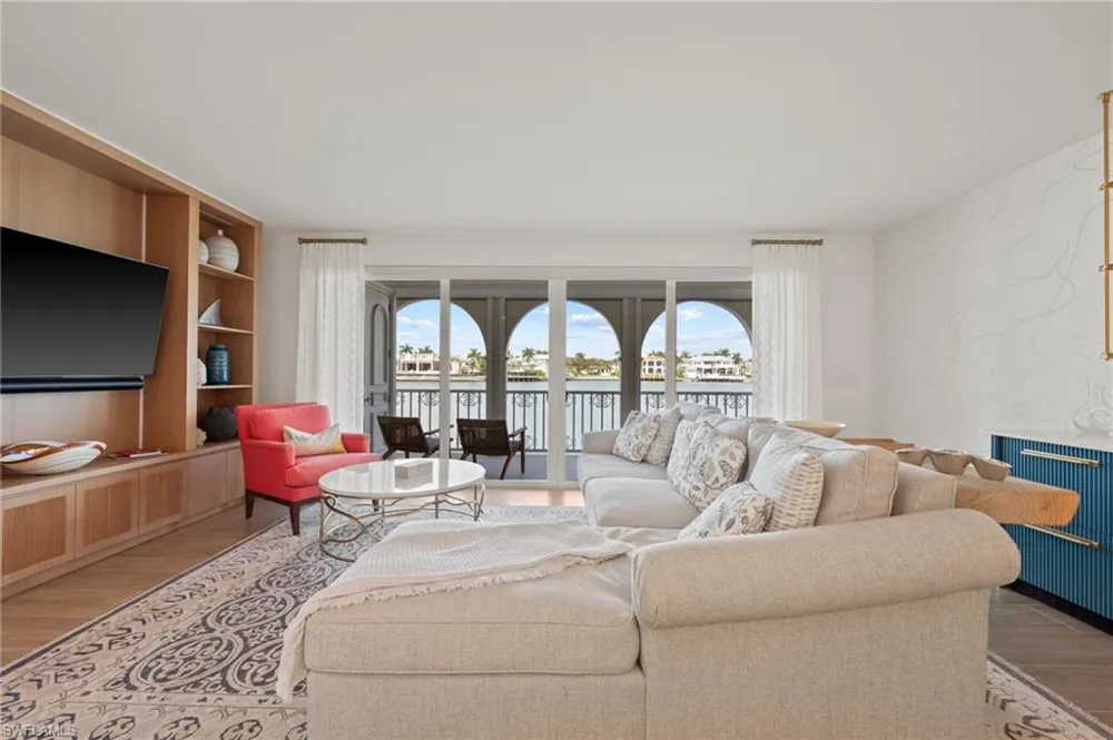 4000 GULF SHORE BOULEVARD #1500 Naples, FL 34103
