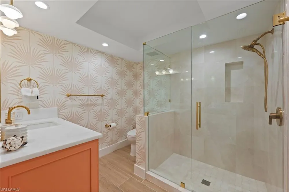 4000 GULF SHORE BOULEVARD #1500 Naples, FL 34103