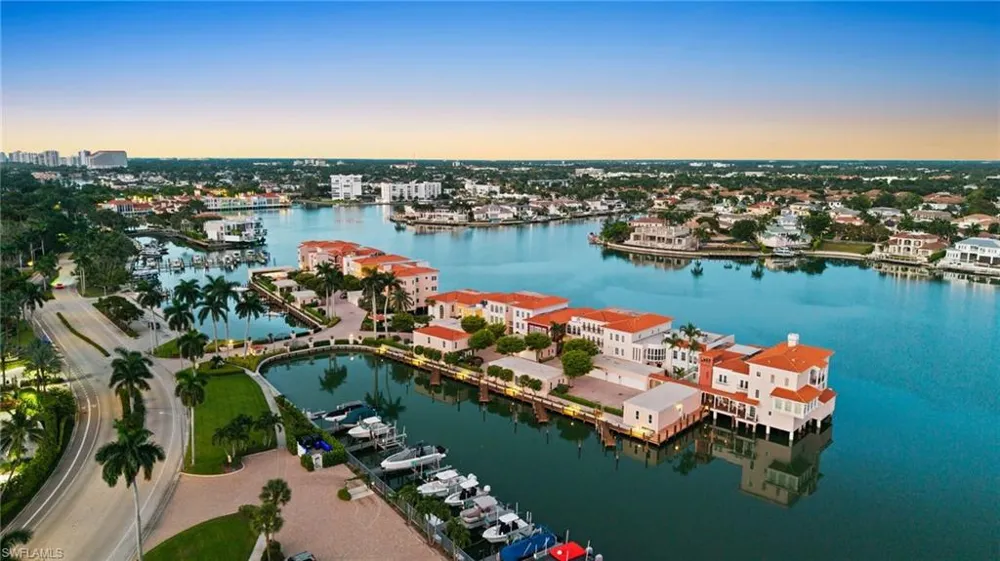 4000 GULF SHORE BOULEVARD #1500 Naples, FL 34103