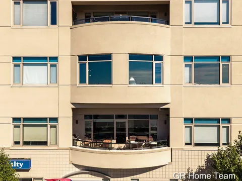 105 W Danaher Street #201