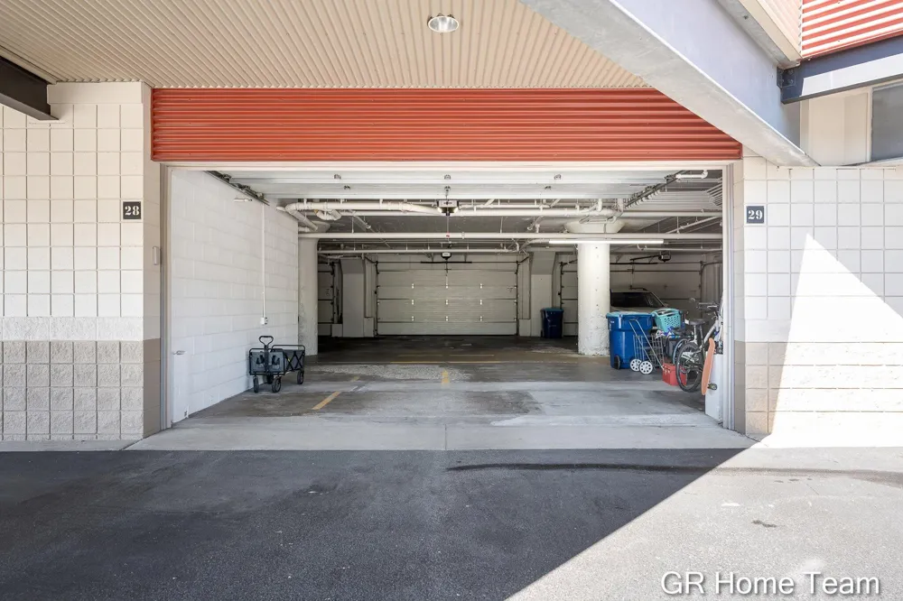 105 W Danaher Street #201 Ludington City, MI 49431