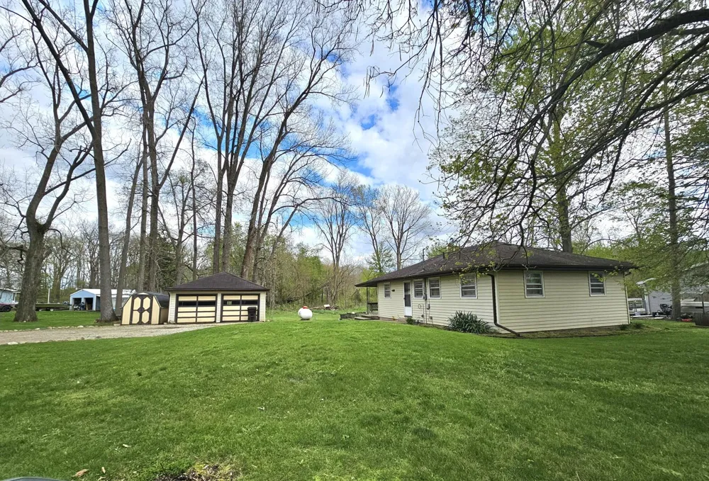 691 Lighthouse Drive Ovid Township, MI 49036