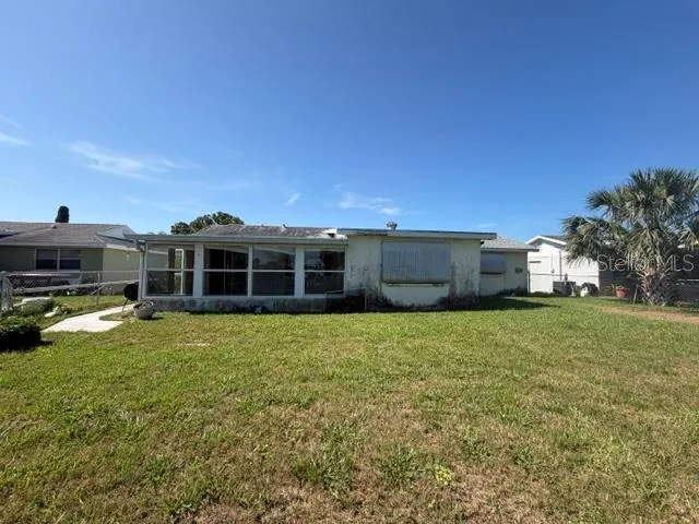 6125 SEABREEZE DRIVE Port Richey, FL 34668