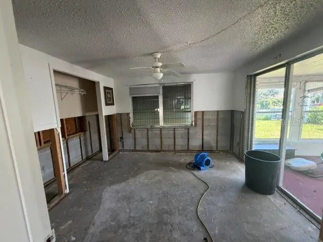 6125 SEABREEZE DRIVE Port Richey, FL 34668